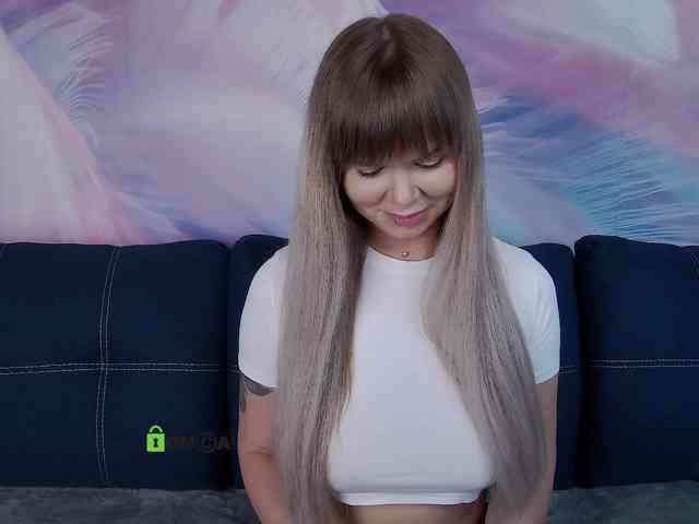 TouchMeNow webcam