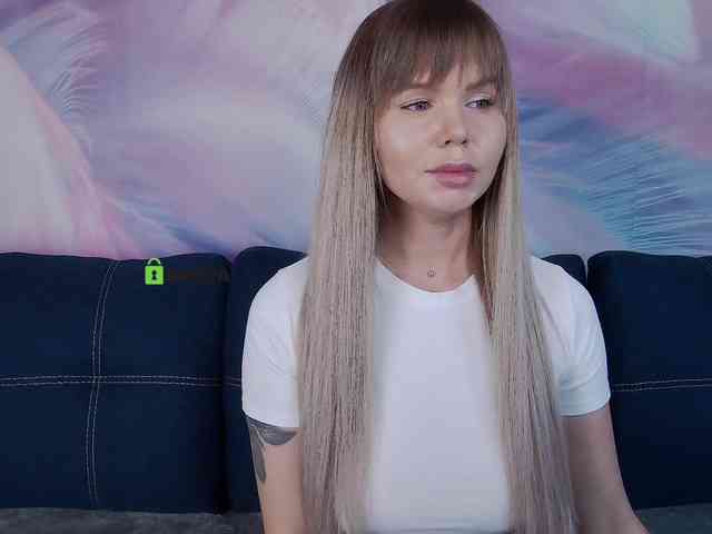 TouchMeNow webcam