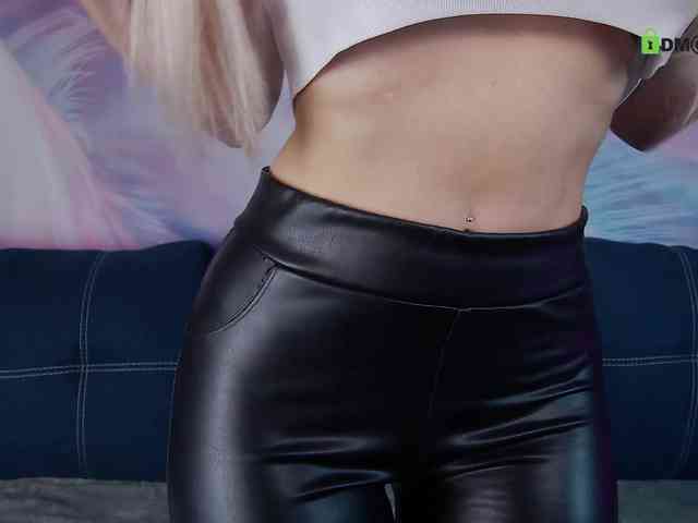 TouchMeNow webcam
