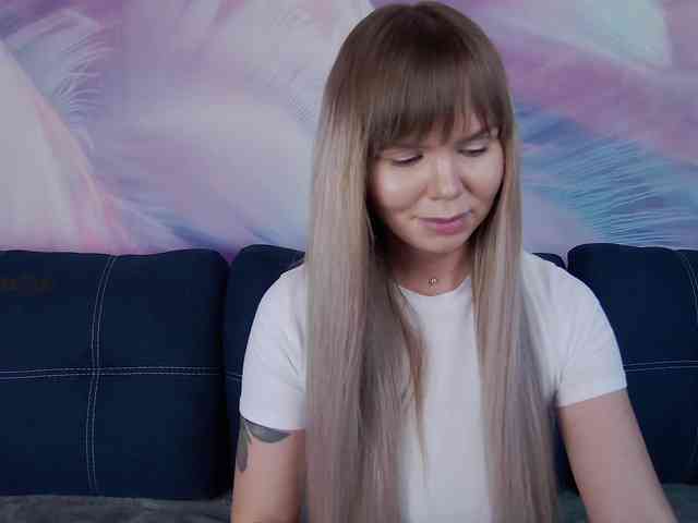 TouchMeNow webcam