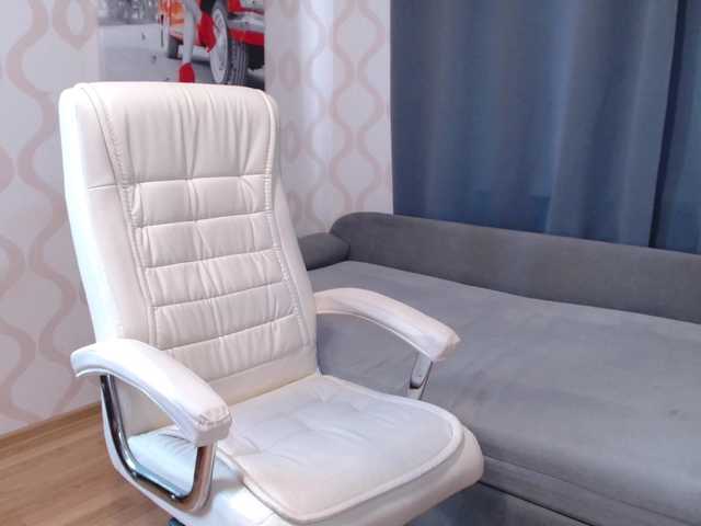 77karino4ka77's BongaCams show and profile