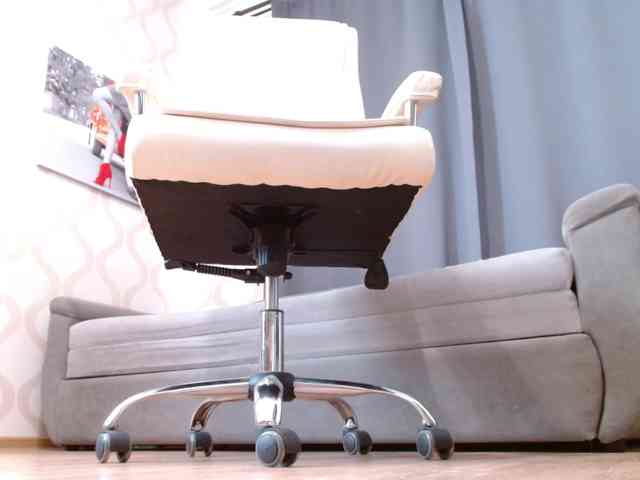77karino4ka77 webcam