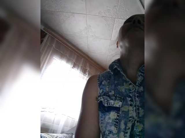 BarbiGirla's BongaCams show and profile