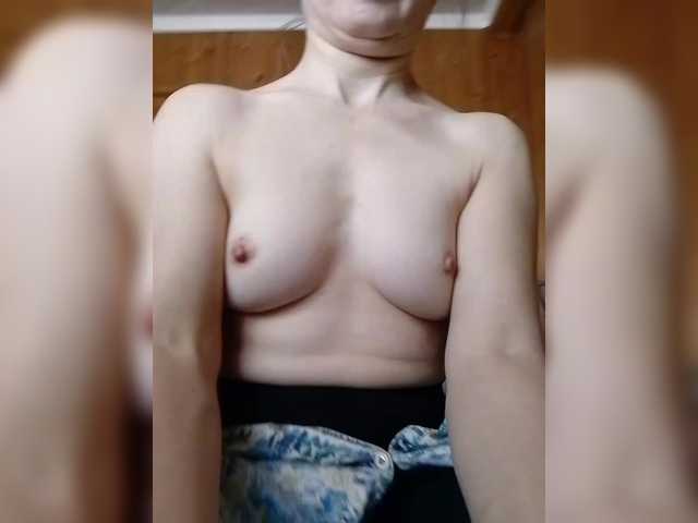 BarbiGirla's BongaCams show and profile