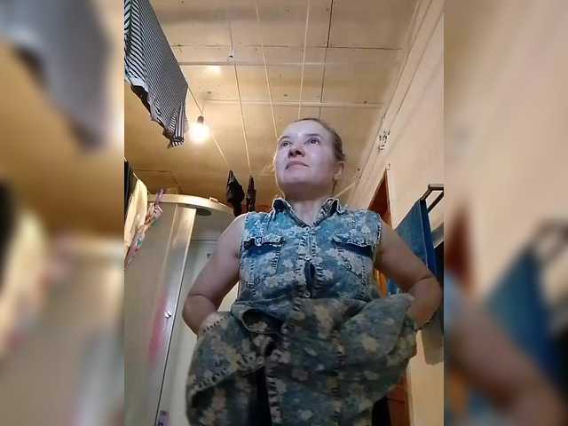 BarbiGirla's BongaCams show and profile