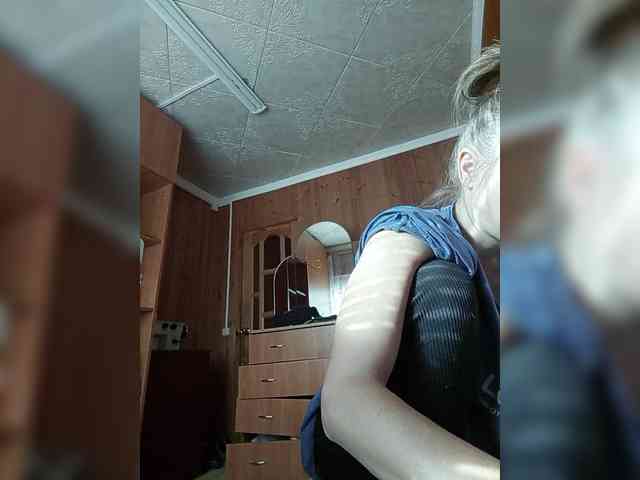 BarbiGirla webcam