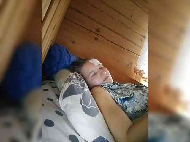 BarbiGirla webcam