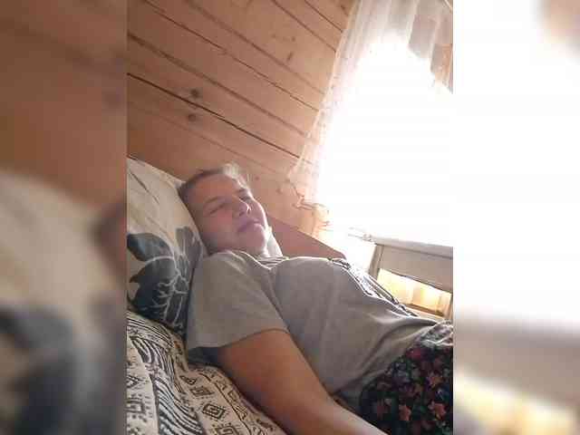 BarbiGirla webcam
