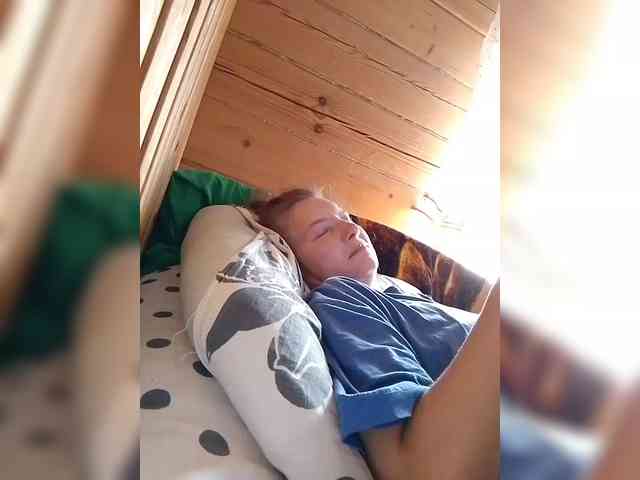 BarbiGirla webcam