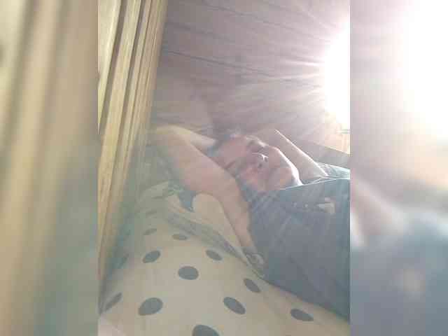 BarbiGirla webcam