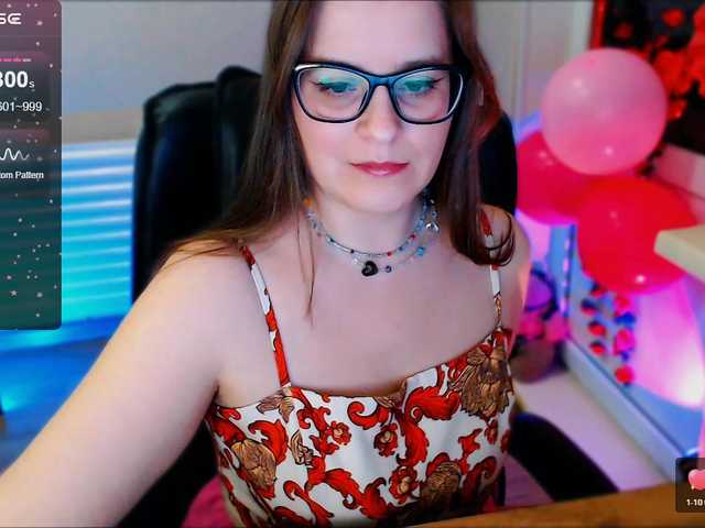 Elizabeth-3's BongaCams show and profile