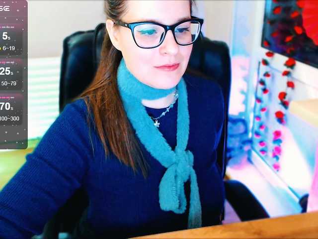 Elizabeth-3's BongaCams show and profile