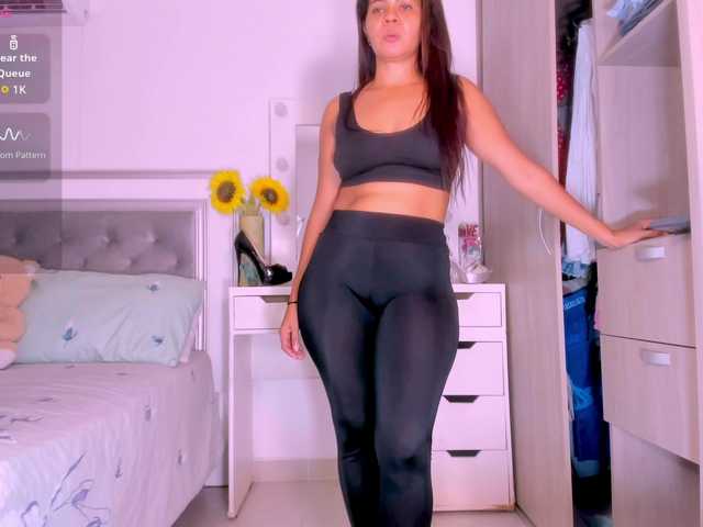 sharonDulce's BongaCams show and profile