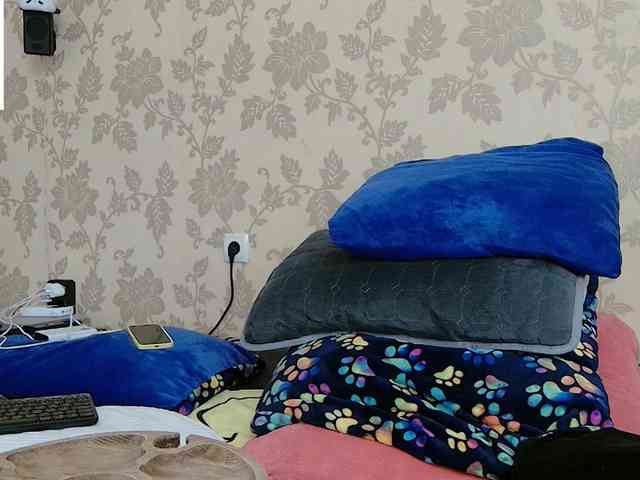 KarlosBain KarlosBain