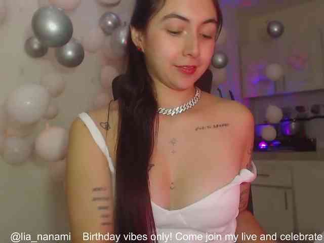 Lia_nanami webcam