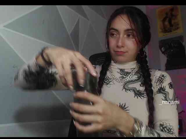 NatashaTanaka webcam