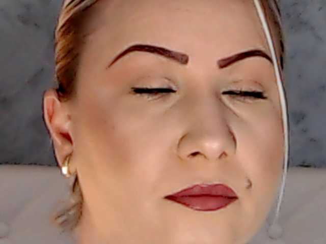 ClaudieTaylon's BongaCams show and profile