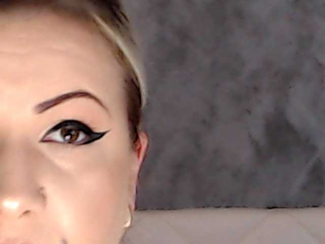 ClaudieTaylon, une amatrice française avec qui discuter et avoir du sexe