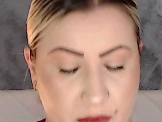 ClaudieTaylon's BongaCams show and profile