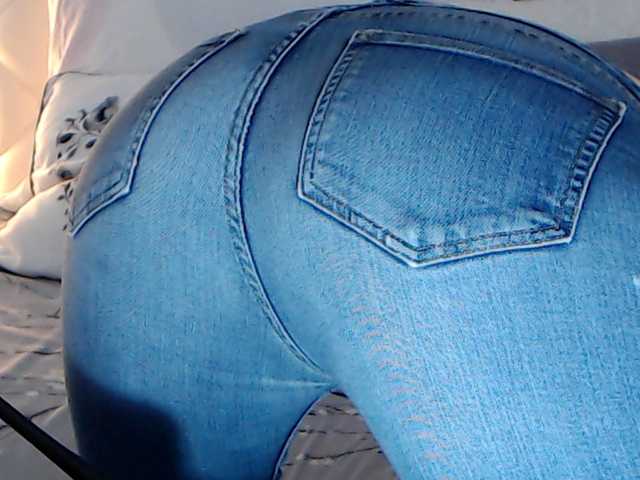 ClaudieTaylon, une amatrice française avec qui discuter et avoir du sexe