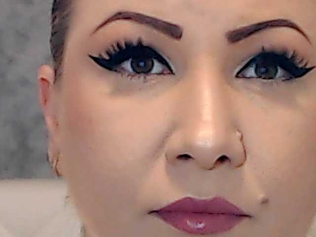 ClaudieTaylon's BongaCams show and profile