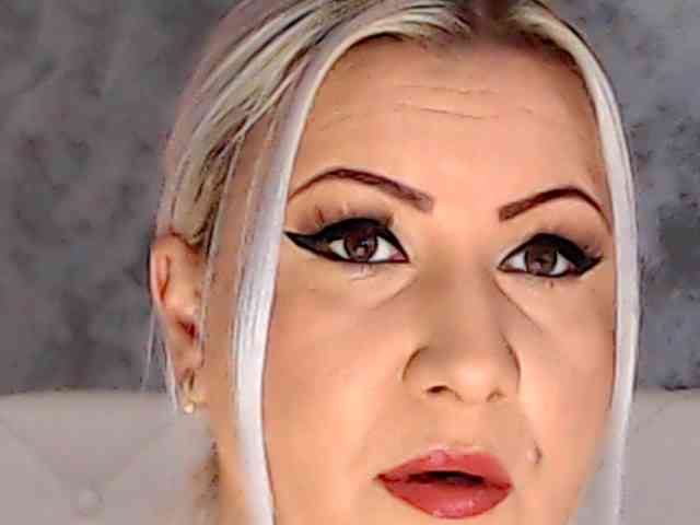 ClaudieTaylon ClaudieTaylon