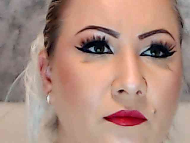 ClaudieTaylon ClaudieTaylon