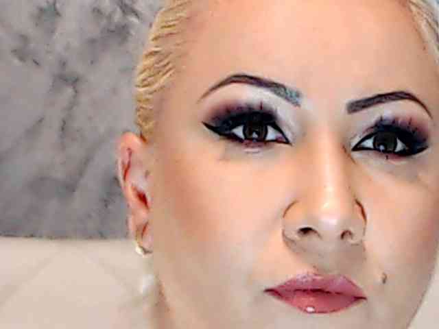 ClaudieTaylon ClaudieTaylon