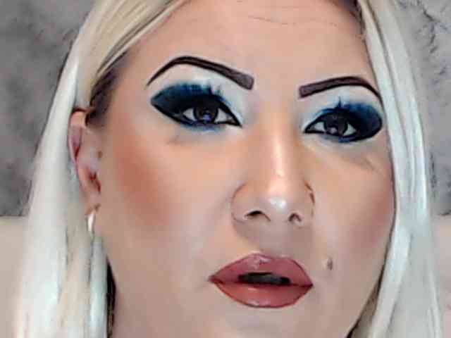 ClaudieTaylon webcam