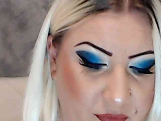 ClaudieTaylon webcam