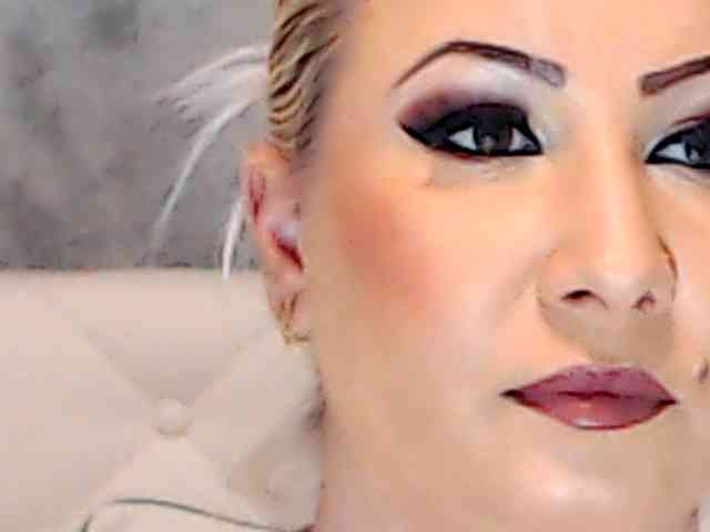 ClaudieTaylon ClaudieTaylon