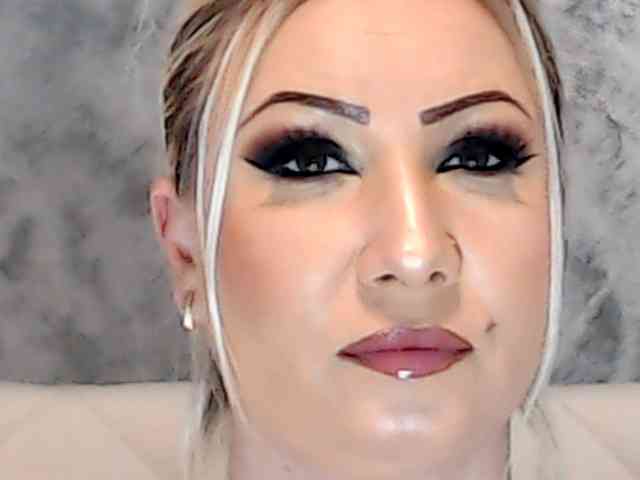 ClaudieTaylon webcam