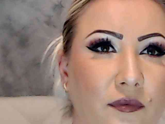 ClaudieTaylon webcam