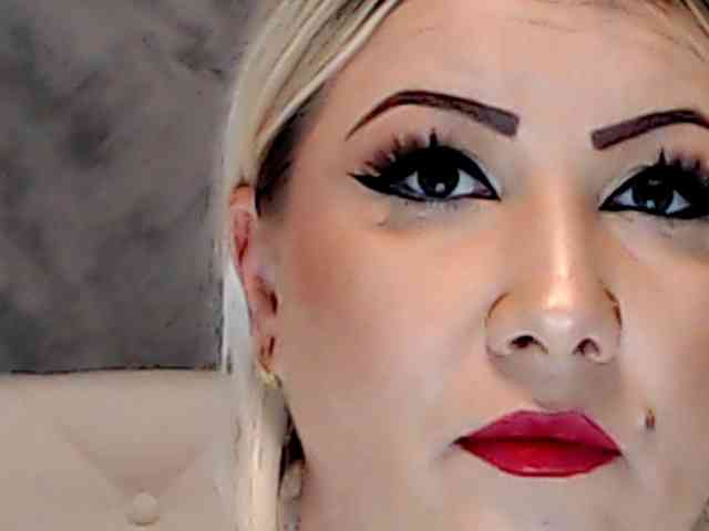 ClaudieTaylon webcam