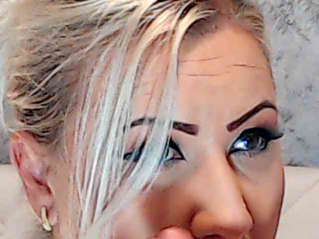 ClaudieTaylon webcam