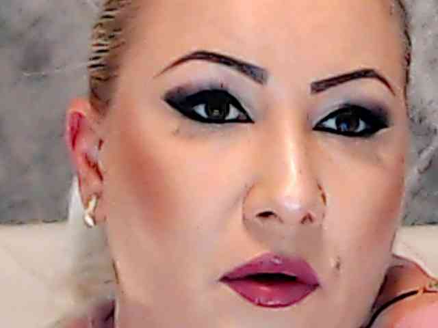 ClaudieTaylon webcam