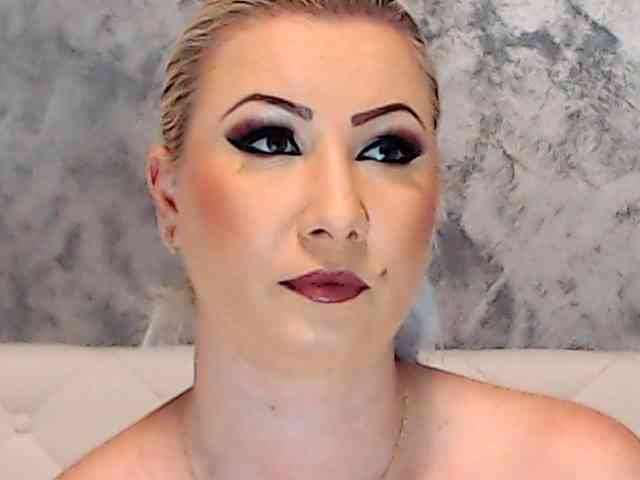 ClaudieTaylon ClaudieTaylon