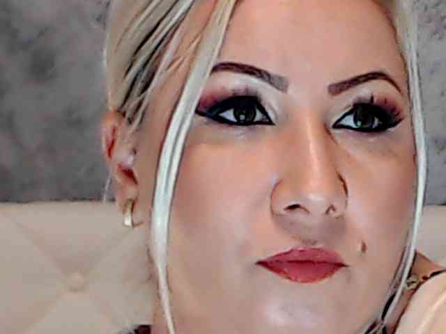 ClaudieTaylon ClaudieTaylon