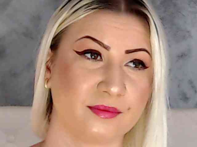 ClaudieTaylon webcam