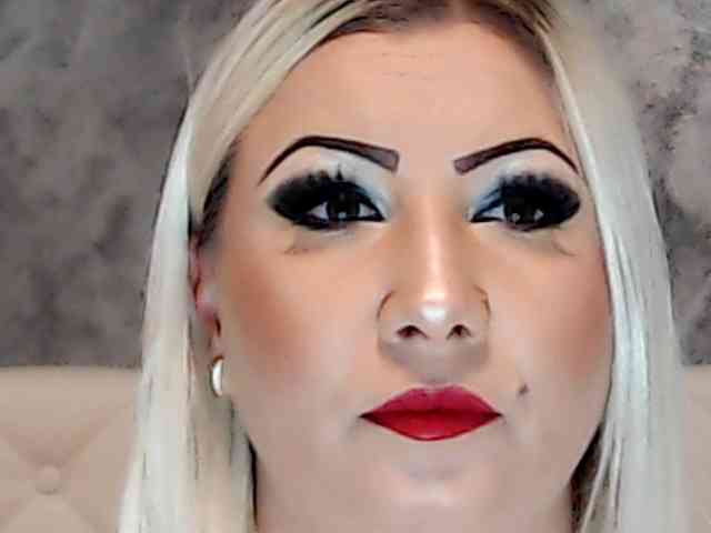 ClaudieTaylon webcam