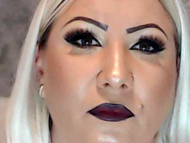 ClaudieTaylon webcam