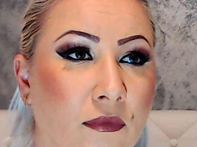 ClaudieTaylon ClaudieTaylon