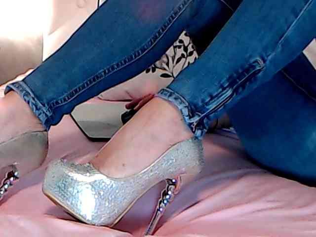 ClaudieTaylon webcam