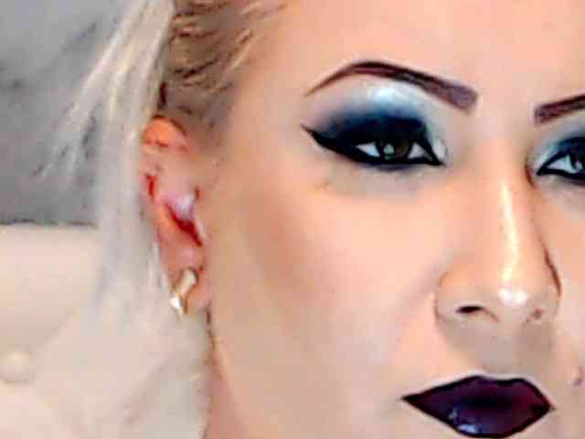 ClaudieTaylon webcam