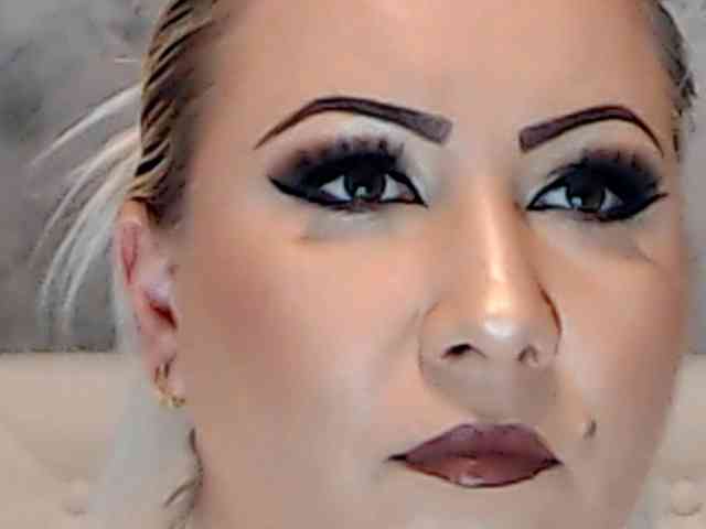 ClaudieTaylon webcam