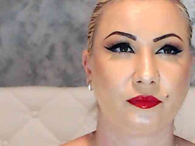 ClaudieTaylon webcam