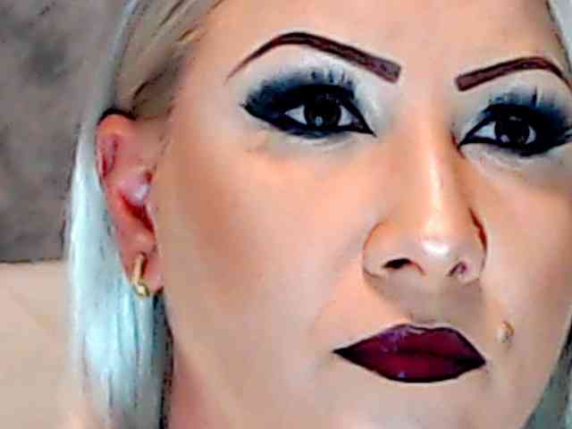 ClaudieTaylon webcam