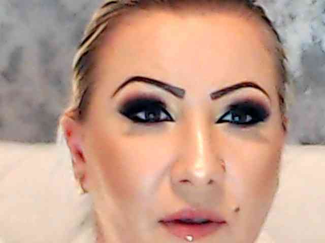 ClaudieTaylon webcam