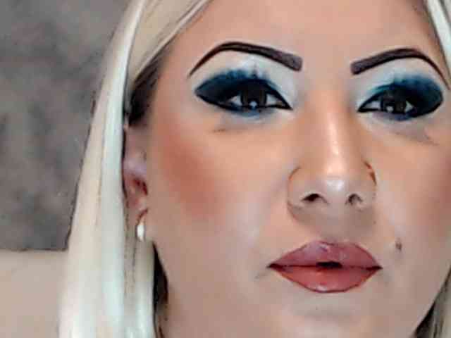 ClaudieTaylon webcam