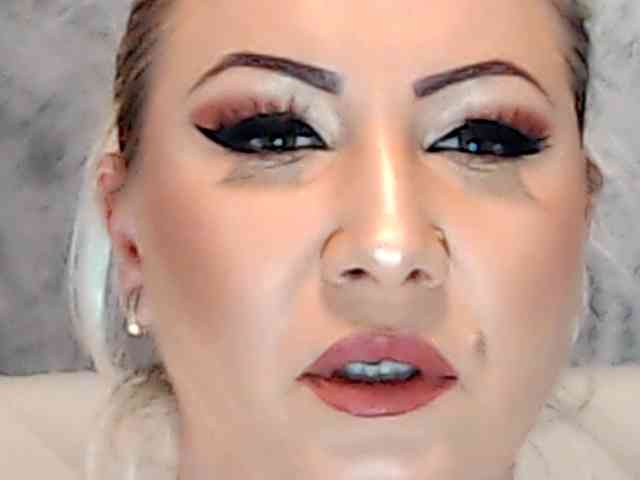 ClaudieTaylon webcam